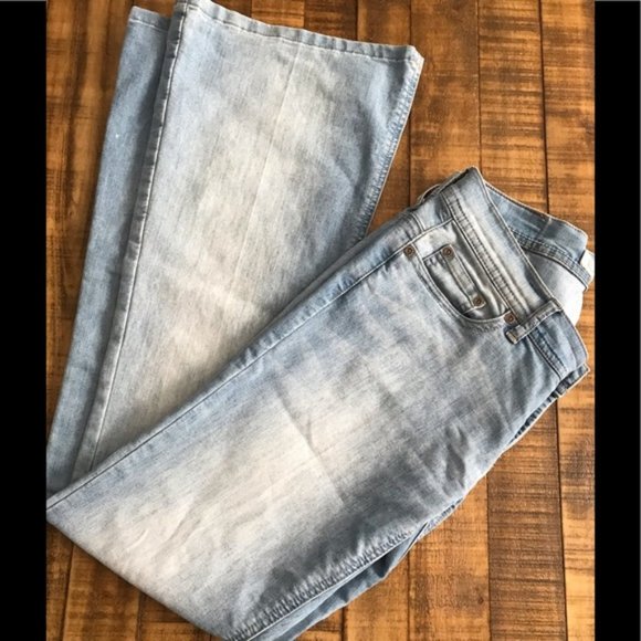 Express Cetine Fit & Flare Jeans - 4R - Picture 4 of 6